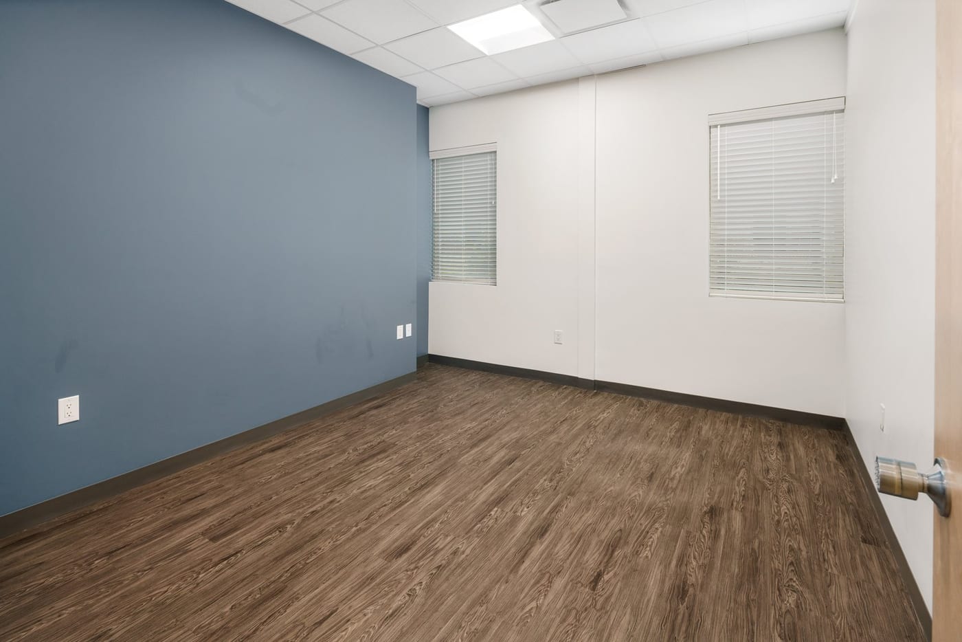 Rent executive suites in aubrey texas
