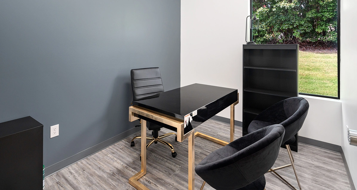 executive suite office lease in carrollton texas